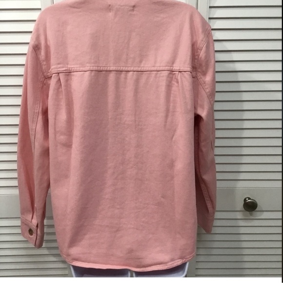 NWT MEDUIM PINK LOVE TREE DENIM JACKET 2 CHEST POCKETS WITH BUTTONS - Picture 2 of 5
